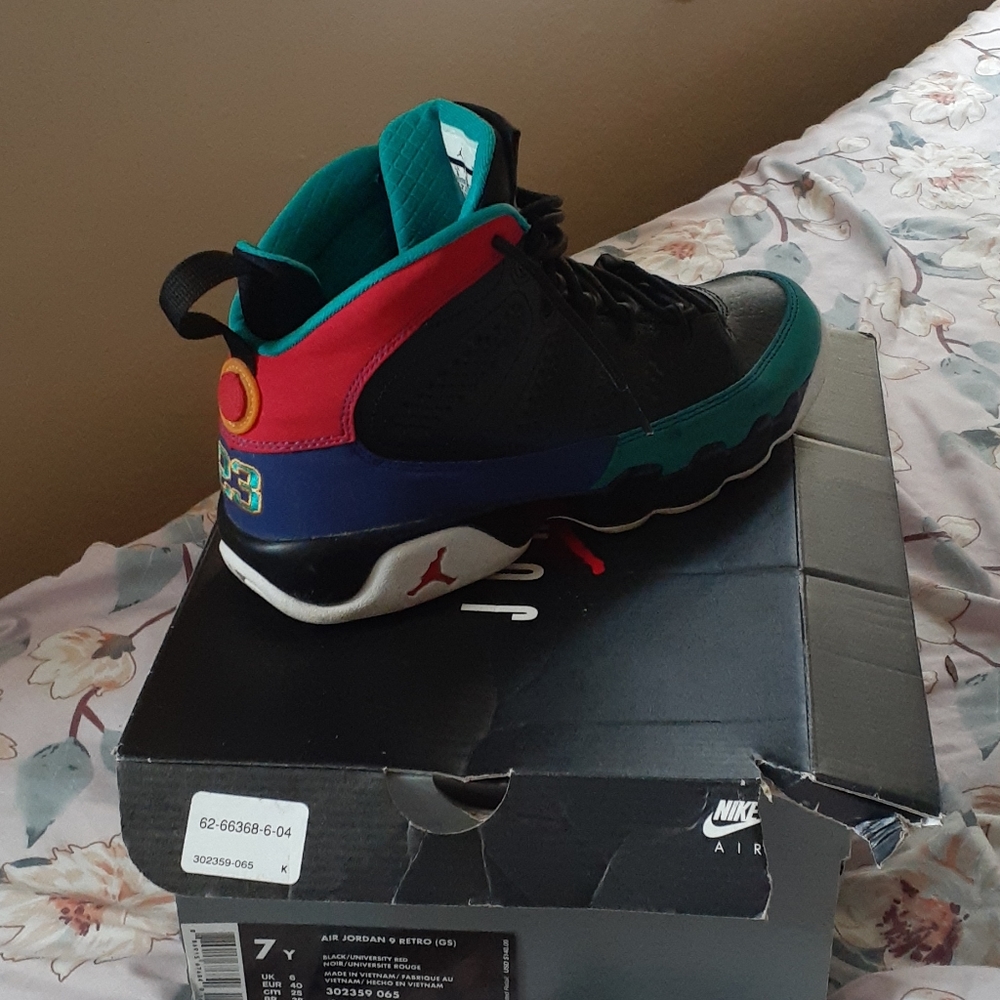 Shoes